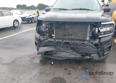 2022 Ford Expedition Xlt z USA, uszkodzony, nr VIN 1FMJU1JT5NEA66251